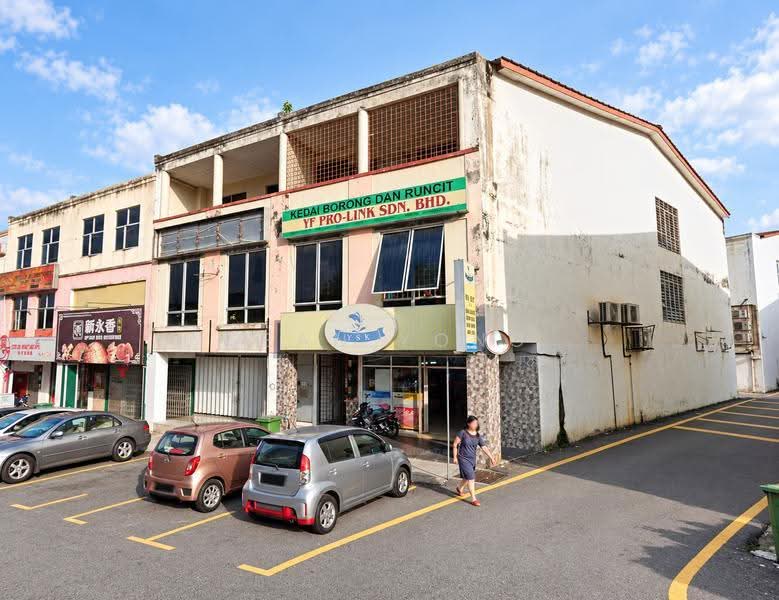 Pejabat untuk Dijual di Rawang (Selangor) - Sean Yong - Exterior - PropertyGuru.com.my