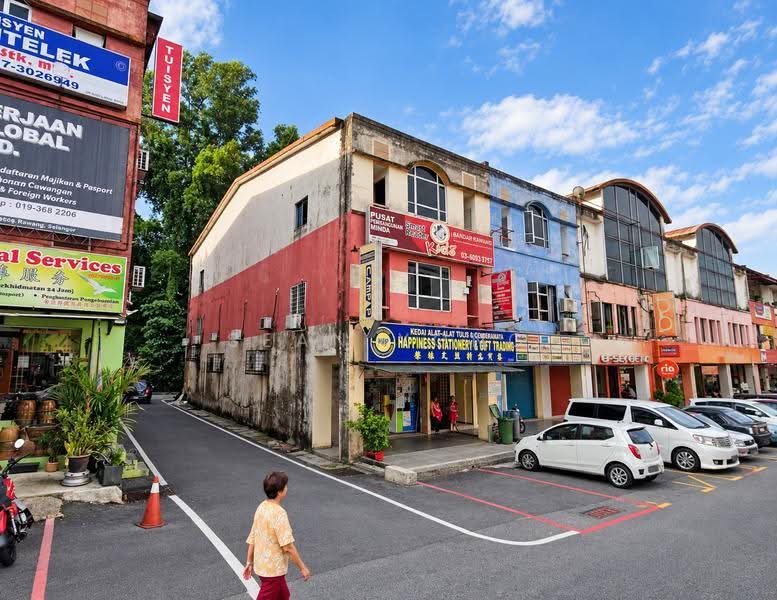 Pejabat untuk Dijual di Rawang (Selangor) - Sean Yong - Exterior - PropertyGuru.com.my