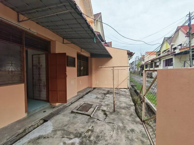 2-storey Terraced House for Rent in SS15 (Subang Jaya) - RL Han - Exterior - PropertyGuru.com.my