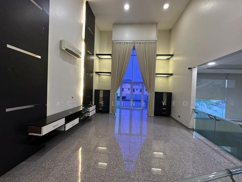 Bungalow House for Rent in Taman Midah (Cheras) - Jackueline Yeo - Living Room - PropertyGuru.com.my