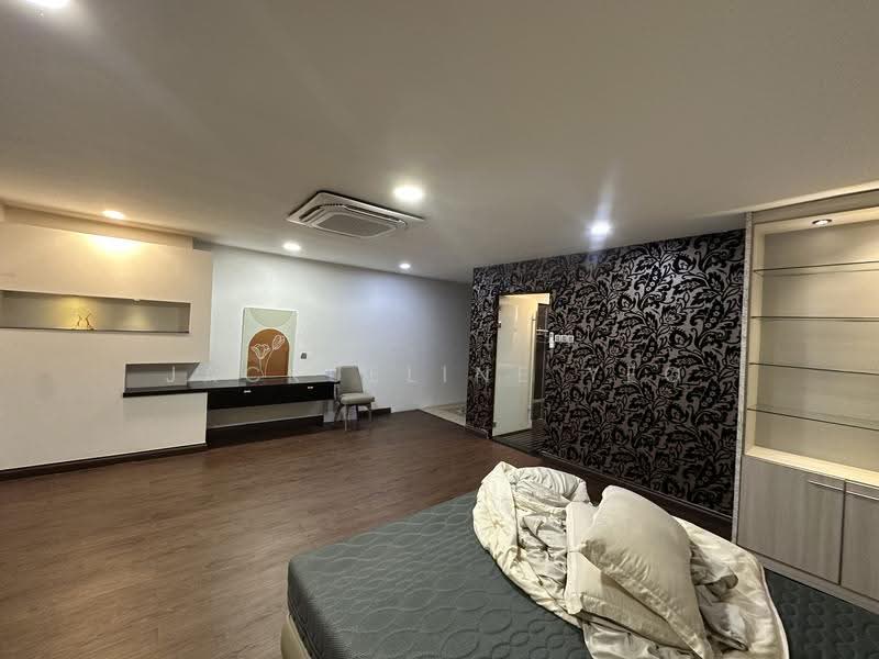 Bungalow House for Rent in Taman Midah (Cheras) - Jackueline Yeo - Bedroom - PropertyGuru.com.my