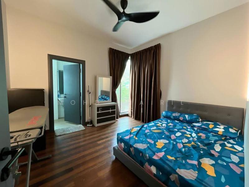 Bungalow House untuk Disewa di Subang Jaya (Selangor) - Mohd Khairil Fitri - Bedroom - PropertyGuru.com.my