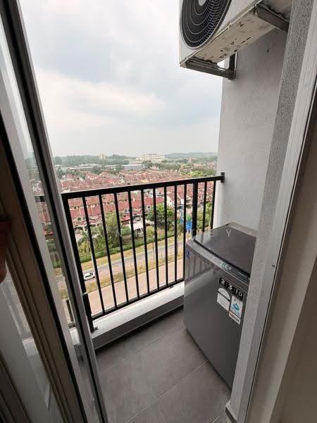 Kediaman Servis untuk Disewa di Midas @ Seri Alam - Danny Tey - Balcony - PropertyGuru.com.my