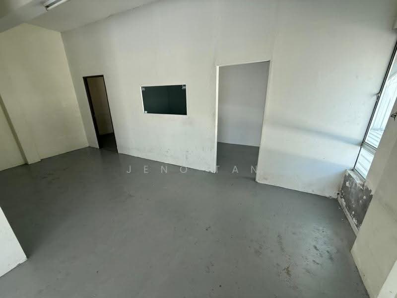Warehouse for Rent in Kuching (Sarawak) - Jeno Tan - Interior - PropertyGuru.com.my