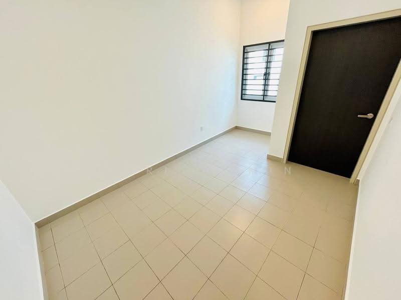 Rumah Teres 2-Tingkat untuk Dijual di Dengkil (Selangor) - Fikri Yasmin - Interior - PropertyGuru.com.my
