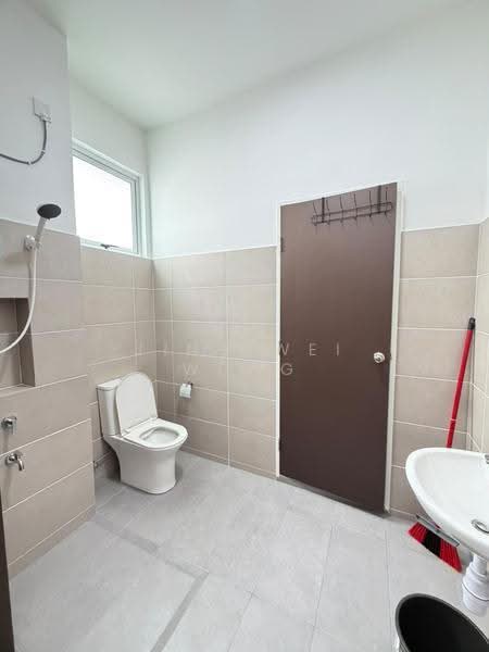 2-storey Terraced House for Rent in Kulai (Johor) - Jing Wei Wong - Bathroom - PropertyGuru.com.my
