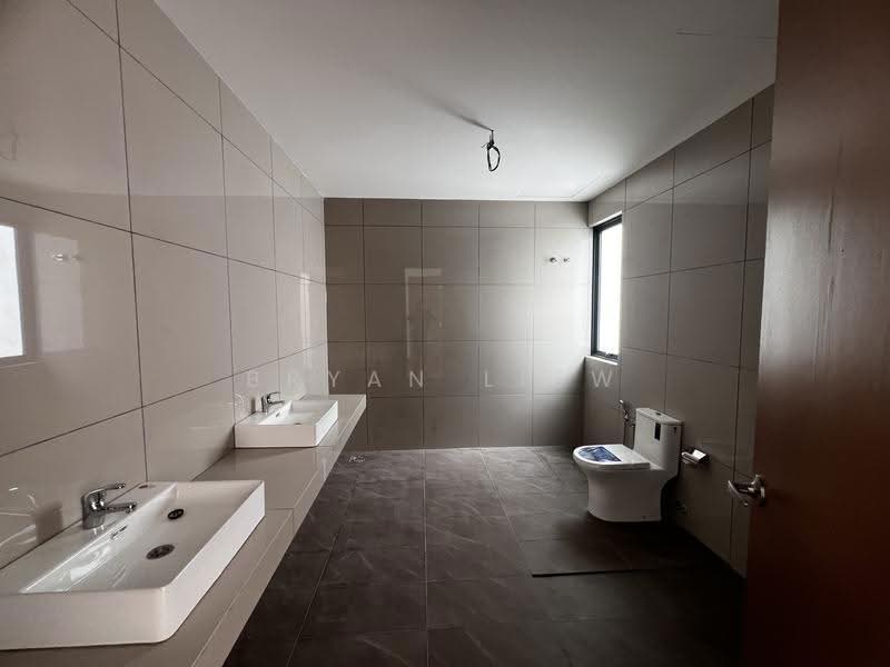 Terraced House for Rent in Damansara Perdana (Selangor) - Bryan Liew - Bathroom - PropertyGuru.com.my