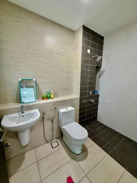 Rumah Teres 2-Tingkat untuk Dijual di Dengkil (Selangor) - Fikri Yasmin - Bathroom - PropertyGuru.com.my
