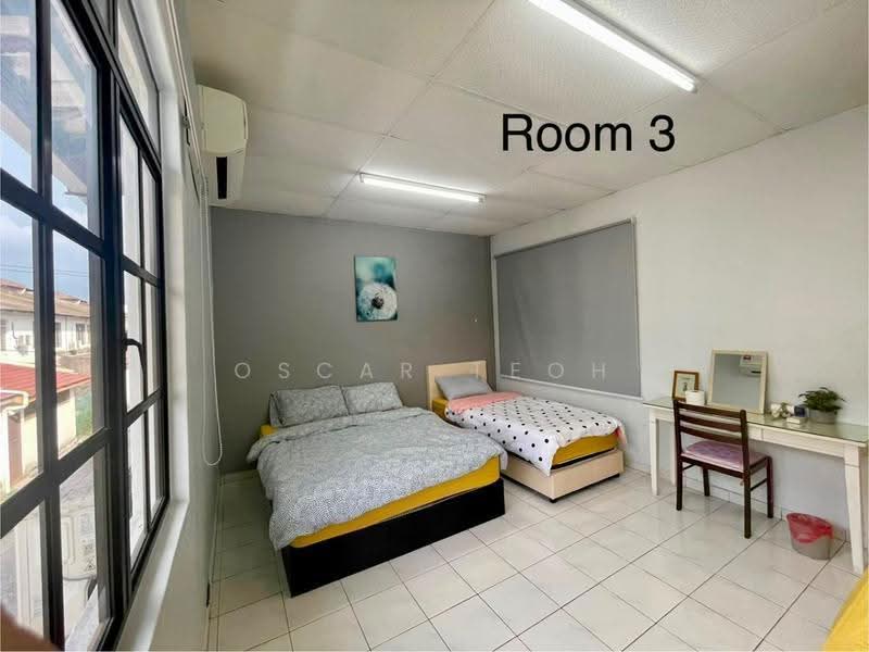 2-storey Terraced House for Rent in Kampar (Perak) - Oscar Teoh - Bedroom - PropertyGuru.com.my