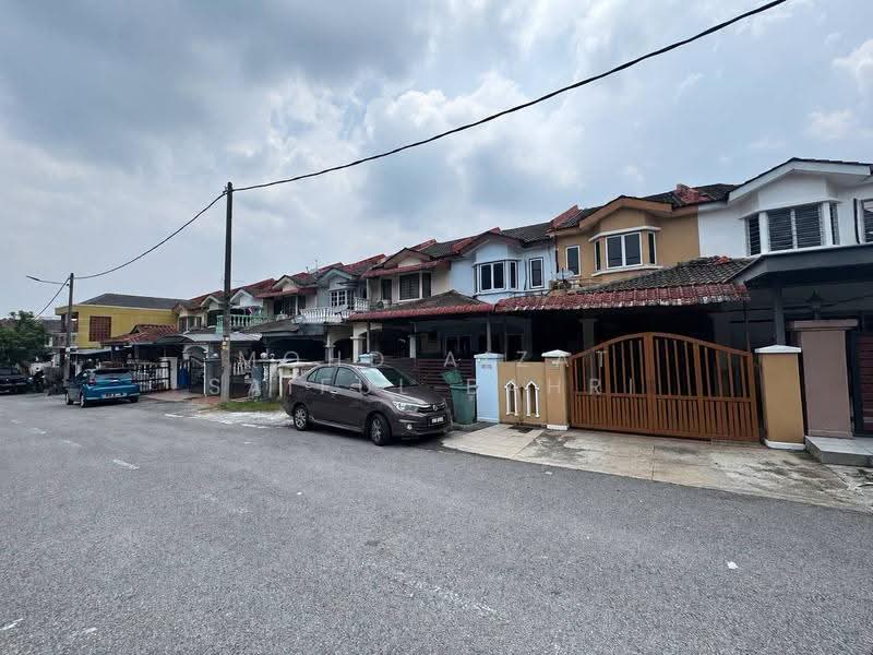 2-storey Terraced House for Sale in Bandar Damai Perdana (Cheras) - Mohd Aizat Saiful Bahri - Exterior - PropertyGuru.com.my