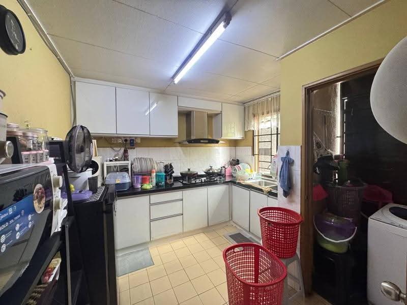 2-storey Terraced House for Sale in Bandar Damai Perdana (Cheras) - Mohd Aizat Saiful Bahri - Kitchen - PropertyGuru.com.my