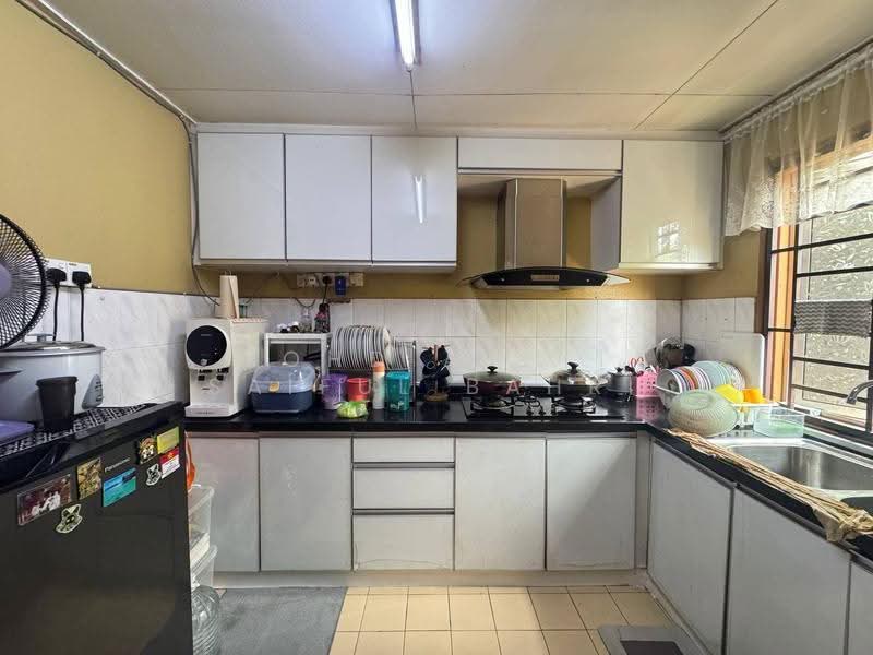 2-storey Terraced House for Sale in Bandar Damai Perdana (Cheras) - Mohd Aizat Saiful Bahri - Kitchen - PropertyGuru.com.my