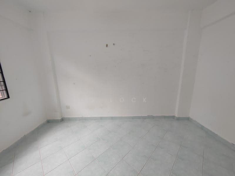 Apartment for Rent at Mantin - YS Lock - Interior - PropertyGuru.com.my