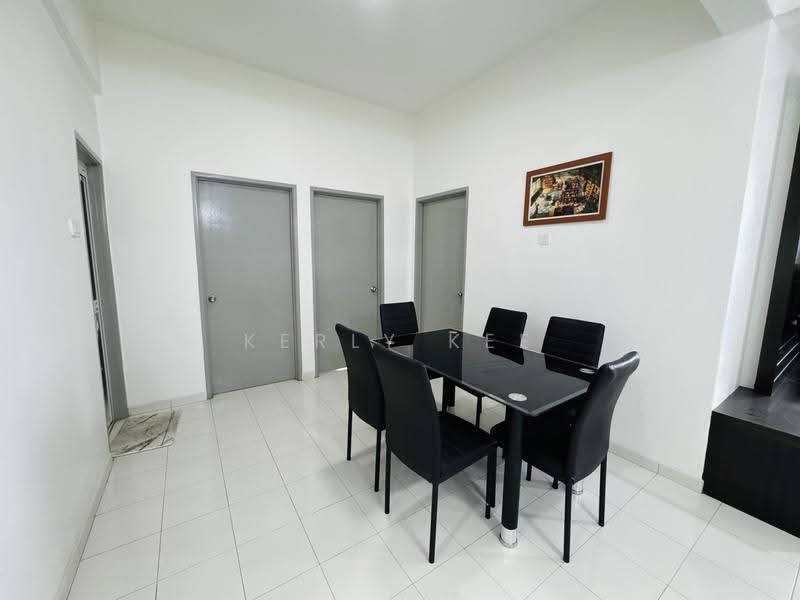 Pangsapuri untuk Dijual di Mawar - Kerly Kee - Dining Room - PropertyGuru.com.my