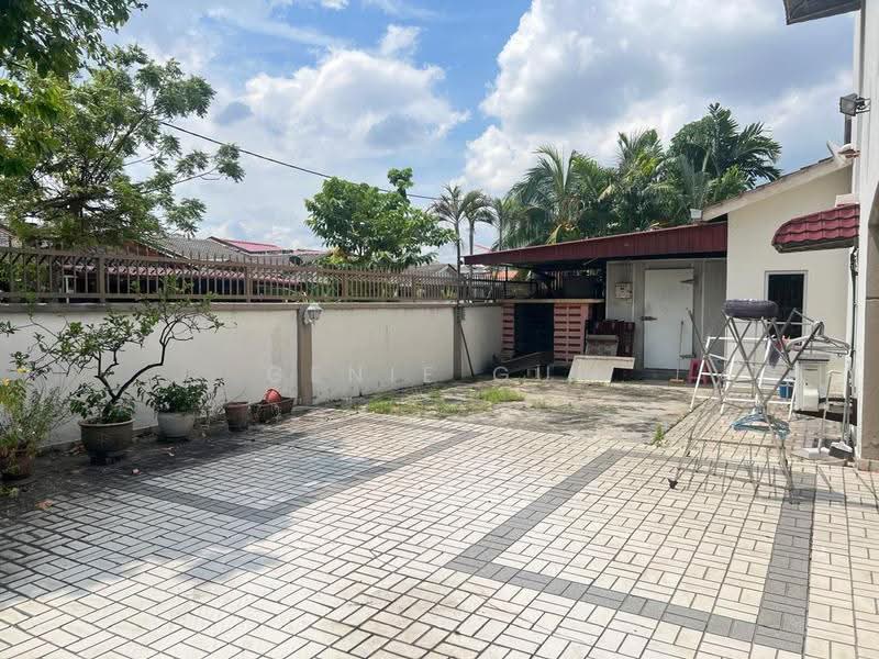 2-storey Terraced House for Sale in Seksyen 2, Taman Kinrara (Puchong) - Ginie Gui - Exterior - PropertyGuru.com.my