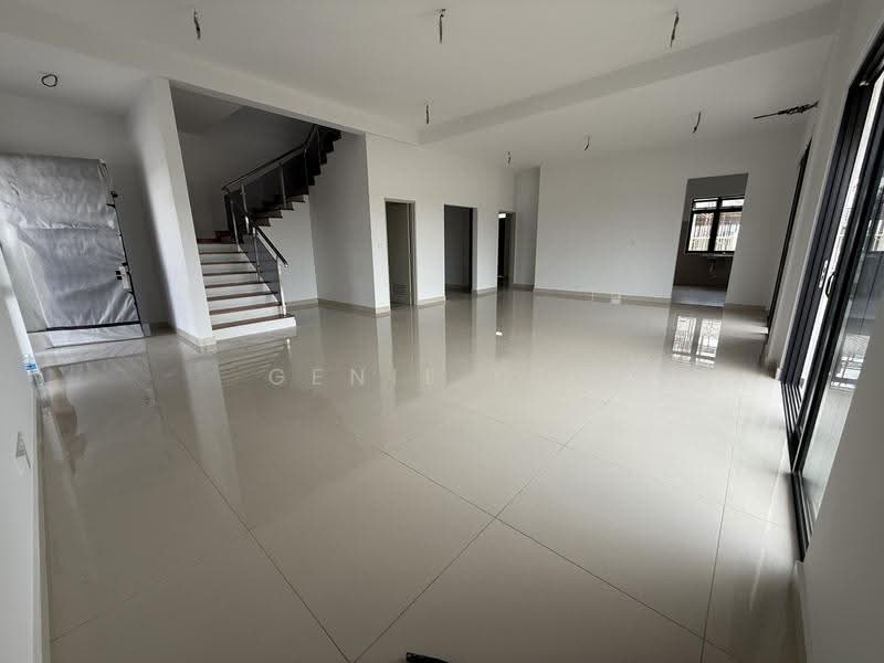 Semi-Detached House for Sale in Bandar Metro Puchong (Puchong) - Ginie Gui - Living Hall - PropertyGuru.com.my