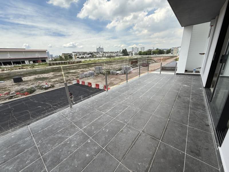 Semi-Detached House for Sale in Bandar Metro Puchong (Puchong) - Ginie Gui - Balcony - PropertyGuru.com.my