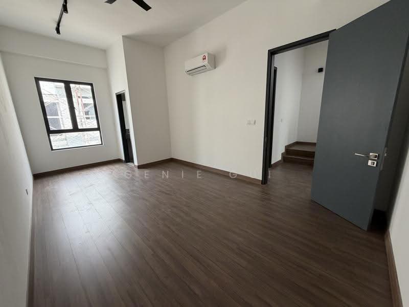 3-storey Terraced House for Sale in Taman Puchong Intan (Puchong) - Ginie Gui - Bedroom - PropertyGuru.com.my