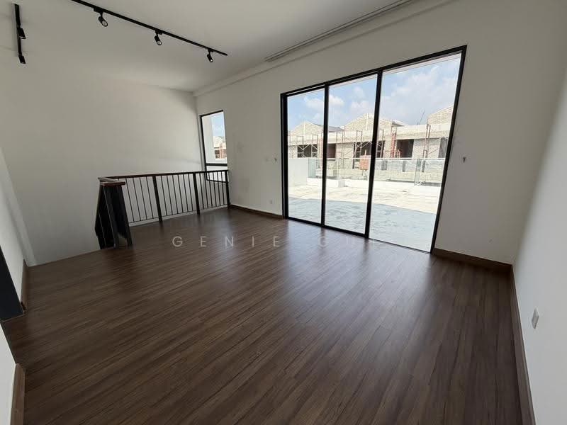 3-storey Terraced House for Sale in Taman Puchong Intan (Puchong) - Ginie Gui - Living Room - PropertyGuru.com.my