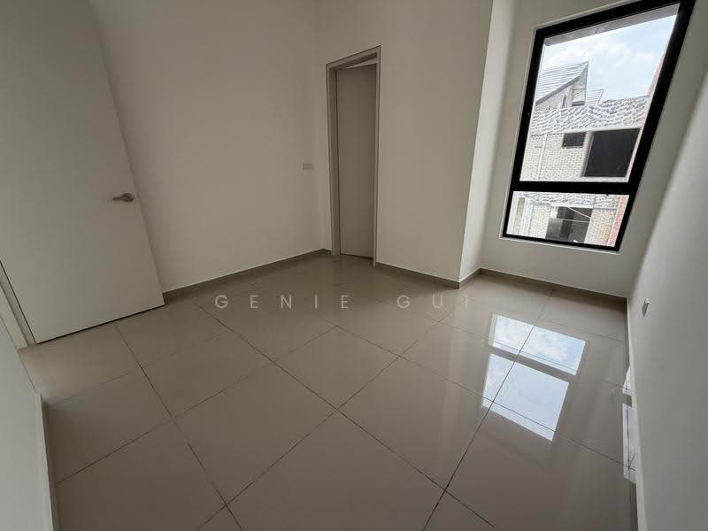 2-storey Terraced House for Sale in Saujana Puchong (Puchong) - Ginie Gui - Bedroom - PropertyGuru.com.my