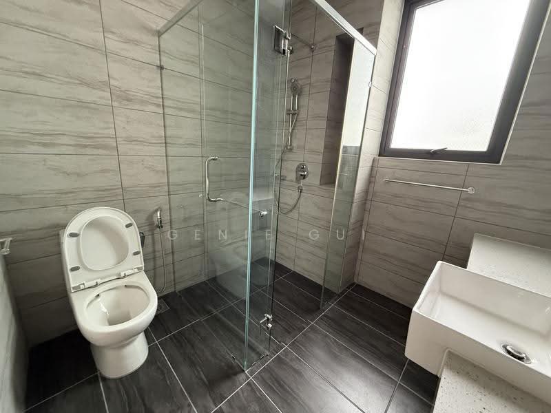 Cluster House for Sale in Abadi Heights (Puchong) - Ginie Gui - Bathroom - PropertyGuru.com.my