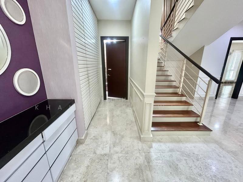 Bungalow House untuk Dijual di KL City Centre (Kuala Lumpur) - Muhd Khairulnawawi Kamaruddin - Entrance - PropertyGuru.com.my