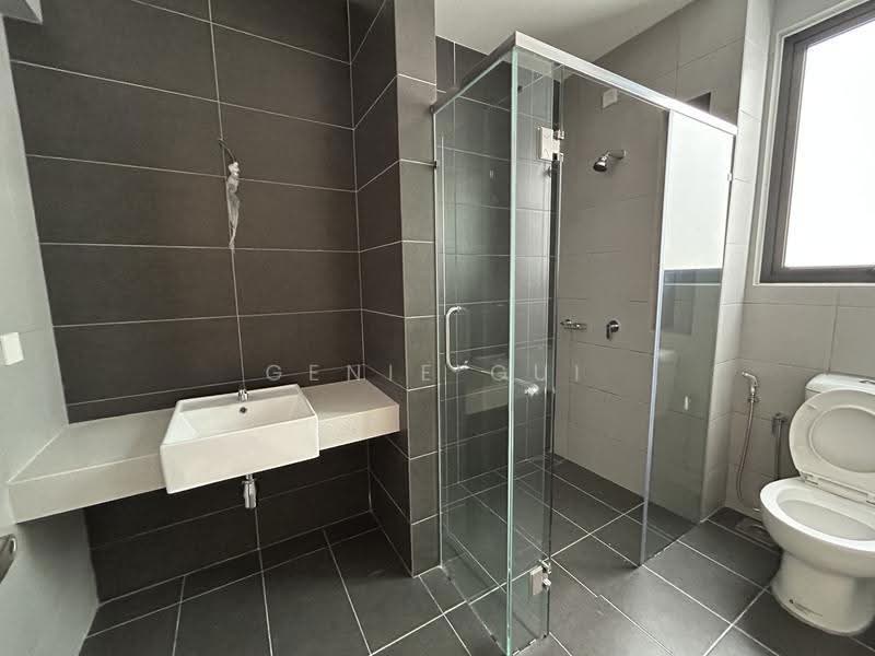Cluster House for Sale in Abadi Heights (Puchong) - Ginie Gui - Bathroom - PropertyGuru.com.my