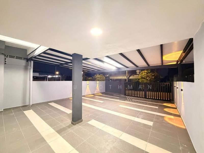 Rumah Teres 2-Tingkat untuk Dijual di Taman Ros (Mantin) - Azrul Othman - Exterior - PropertyGuru.com.my