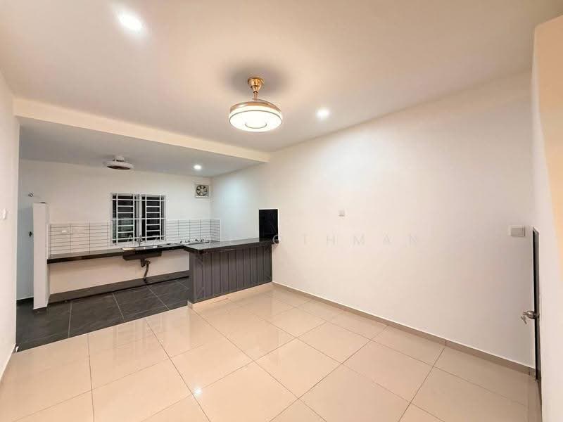 Rumah Teres 2-Tingkat untuk Dijual di Taman Ros (Mantin) - Azrul Othman - Kitchen - PropertyGuru.com.my