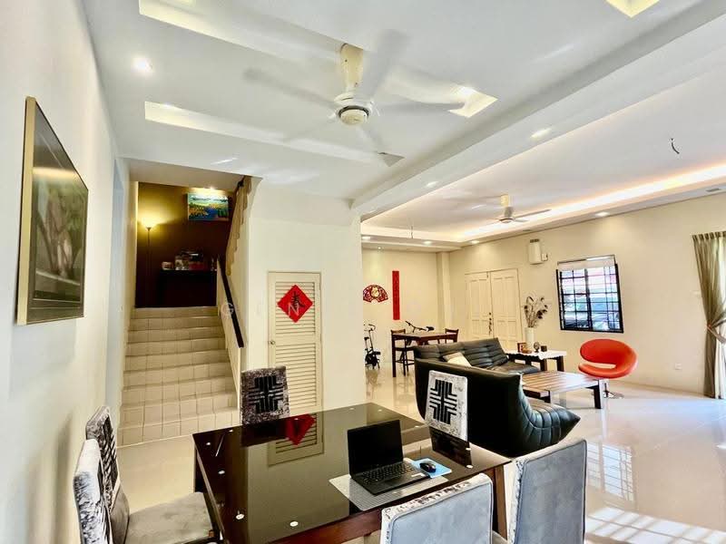 Semi-Detached House for Sale in Bandar Nusaputra (Puchong) - Ginie Gui - Living Room - PropertyGuru.com.my