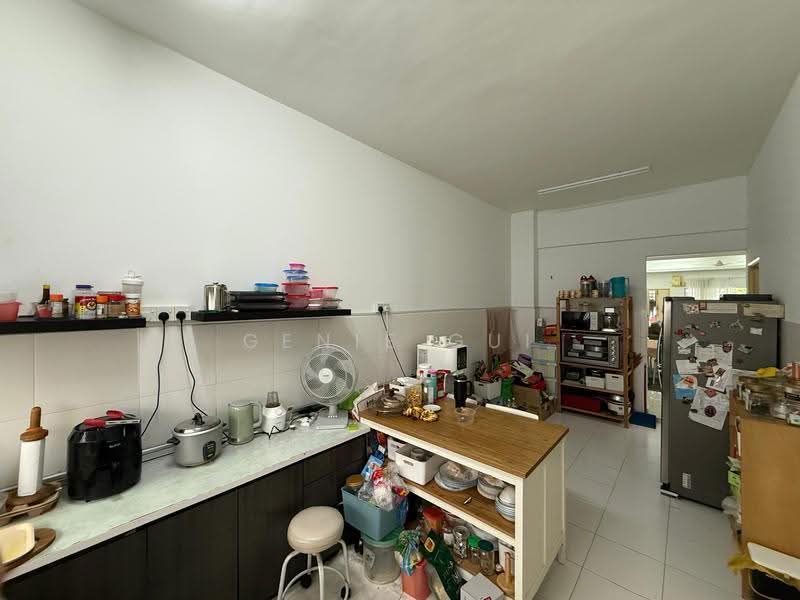2-storey Terraced House for Sale in Bandar Nusaputra (Puchong) - Ginie Gui - Kitchen - PropertyGuru.com.my