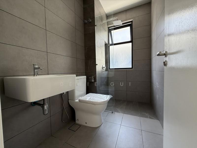 2-storey Terraced House for Sale in 16 Sierra (Puchong) - Ginie Gui - Bathroom - PropertyGuru.com.my
