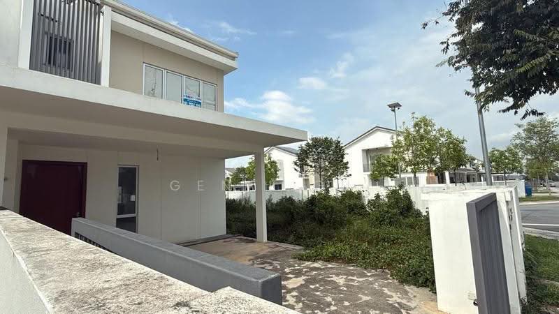 2-storey Terraced House for Sale in Bandar Gamuda Cove (Dengkil) - Ginie Gui - Exterior - PropertyGuru.com.my