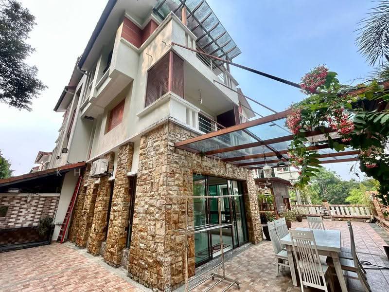 Bungalow House for Sale in Taman Melawati (Ulu Kelang) - Muhd Khairulnawawi Kamaruddin - Exterior - PropertyGuru.com.my