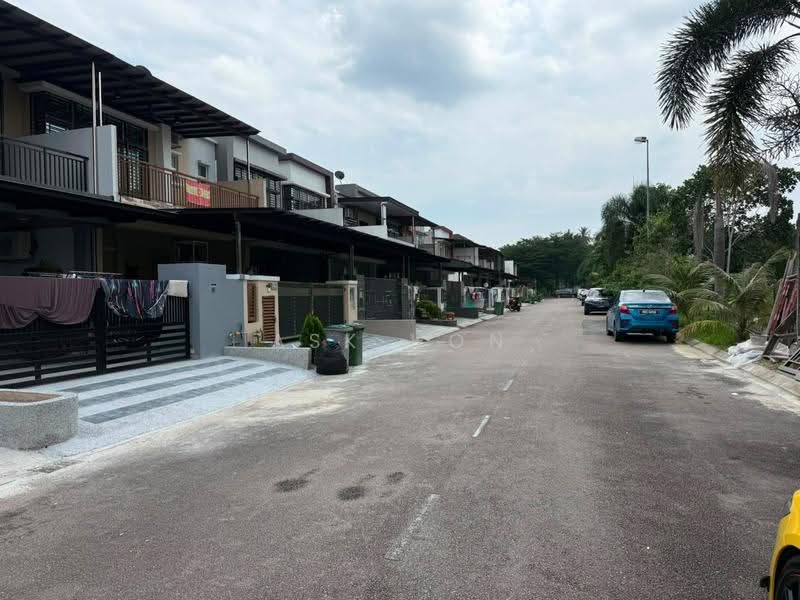 2-storey Terraced House for Sale in Kangkar Pulai (Skudai) - Ask Hon - Exterior - PropertyGuru.com.my