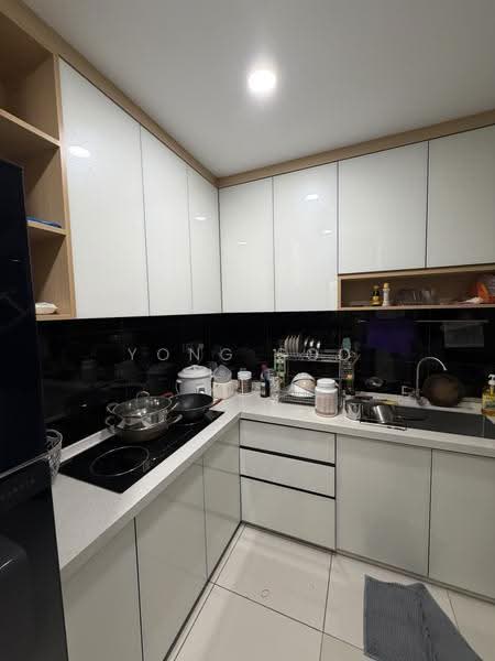 Kediaman Servis untuk Dijual di Avenue Garden - Yong Soo Kee - Kitchen - PropertyGuru.com.my