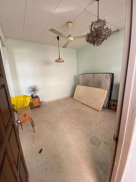 Pangsapuri untuk Dijual di Medan Mutiara - Freddy Tan - Bedroom - PropertyGuru.com.my