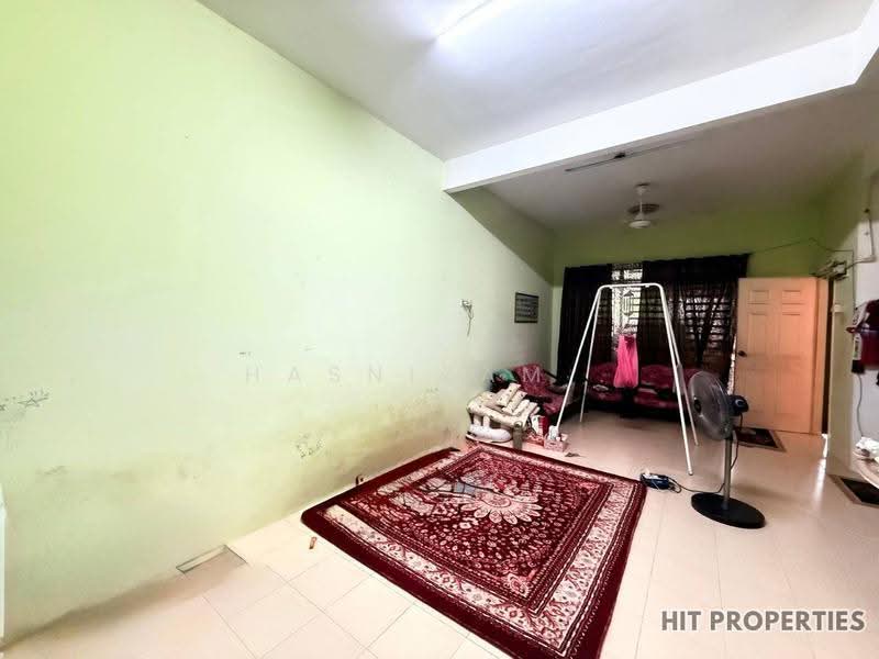 2-storey Terraced House for Sale in Bandar Puteri Jaya (Sungai Petani) - Hasnizam . - Living Room - PropertyGuru.com.my