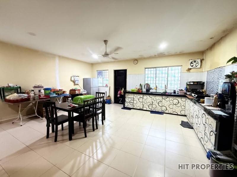 2-storey Terraced House for Sale in Bandar Puteri Jaya (Sungai Petani) - Hasnizam . - Kitchen - PropertyGuru.com.my