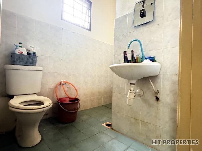 2-storey Terraced House for Sale in Bandar Puteri Jaya (Sungai Petani) - Hasnizam . - Bathroom - PropertyGuru.com.my