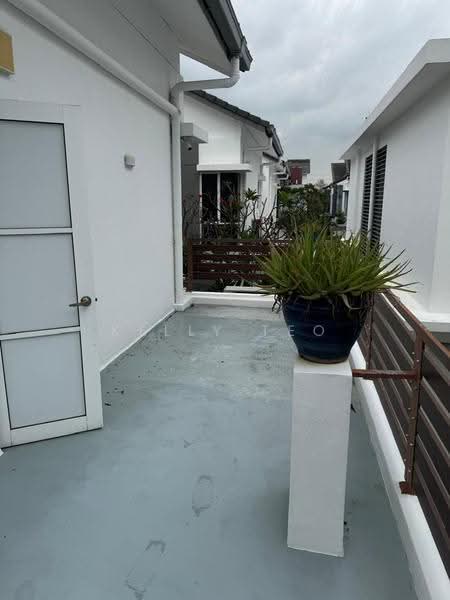 Rumah Berkembar untuk Dijual di Bandar Botanic (Klang) - Kelly Teo - Exterior - PropertyGuru.com.my