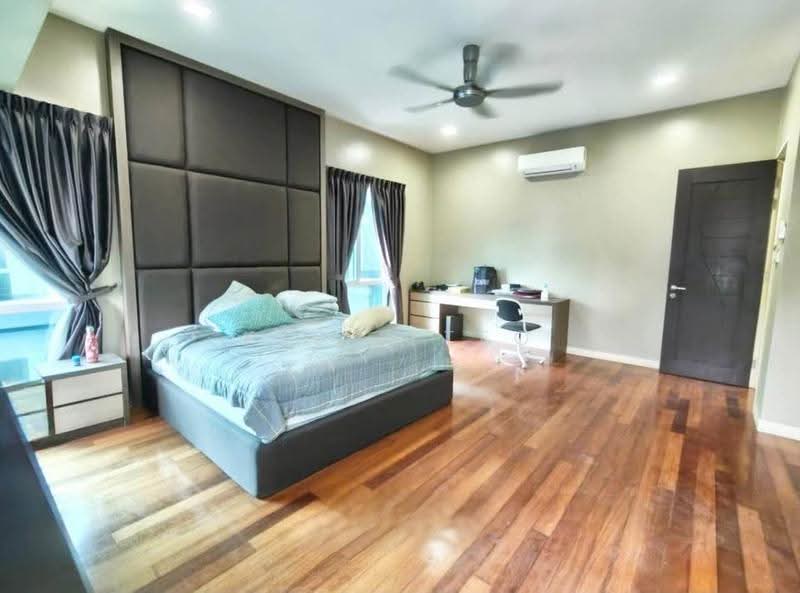 Rumah Berkembar untuk Dijual di Bandar Botanic (Klang) - Kelly Teo - Bedroom - PropertyGuru.com.my