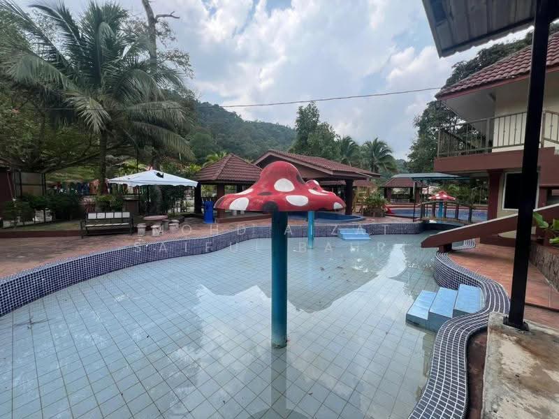 Hotel / Resort for Sale in Hulu Langat (Selangor) - Mohd Aizat Saiful Bahri - Exterior - PropertyGuru.com.my
