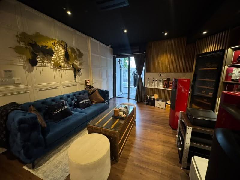 Terraced House for Sale in The Mansions (Desa Parkcity) - Ong Shi Hua - Living Room - PropertyGuru.com.my