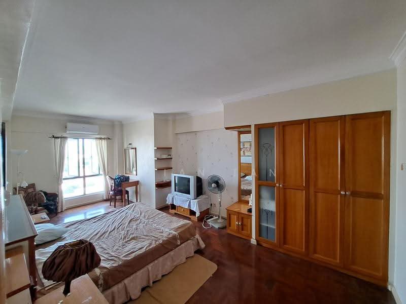 Condominium for Sale at Lanai Gurney - Lilian Tan - Bedroom - PropertyGuru.com.my