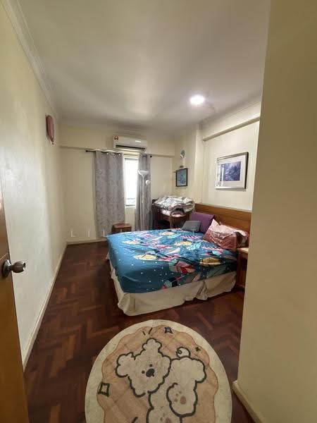 Condominium for Sale at Lanai Gurney - Lilian Tan - Bedroom - PropertyGuru.com.my