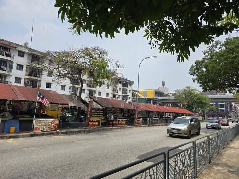 Rumah Flat untuk Disewa di Kampung Lindungan PJS 8 - Muhammad Shahrul Ridhwan Mehamad Nasir - Exterior - PropertyGuru.com.my