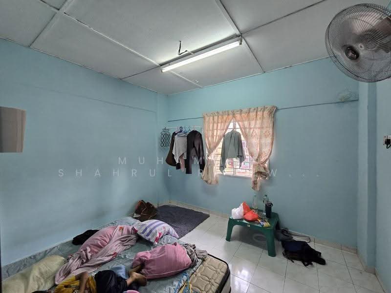 Rumah Flat untuk Disewa di Kampung Lindungan PJS 8 - Muhammad Shahrul Ridhwan Mehamad Nasir - Bedroom - PropertyGuru.com.my