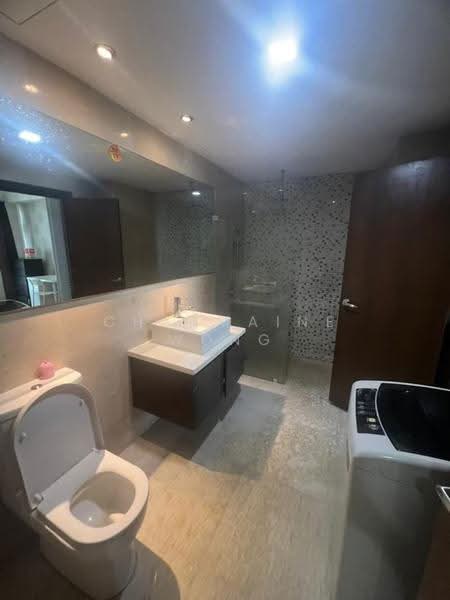 Kediaman Servis untuk Disewa di Regalia Residence - Charmaine Wong - Bathroom - PropertyGuru.com.my