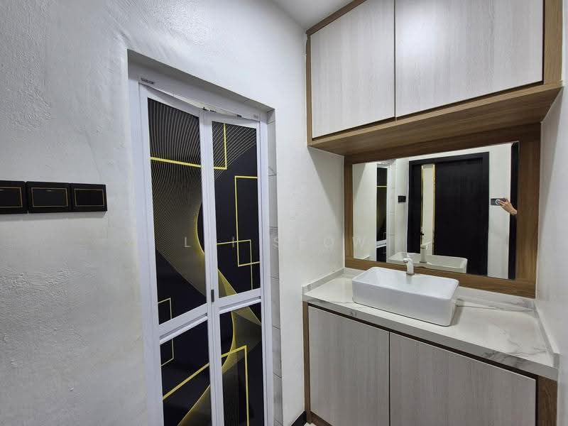 Bungalow House for Sale in Gelugor (Penang) - Lei Seow - PropertyGuru.com.my
